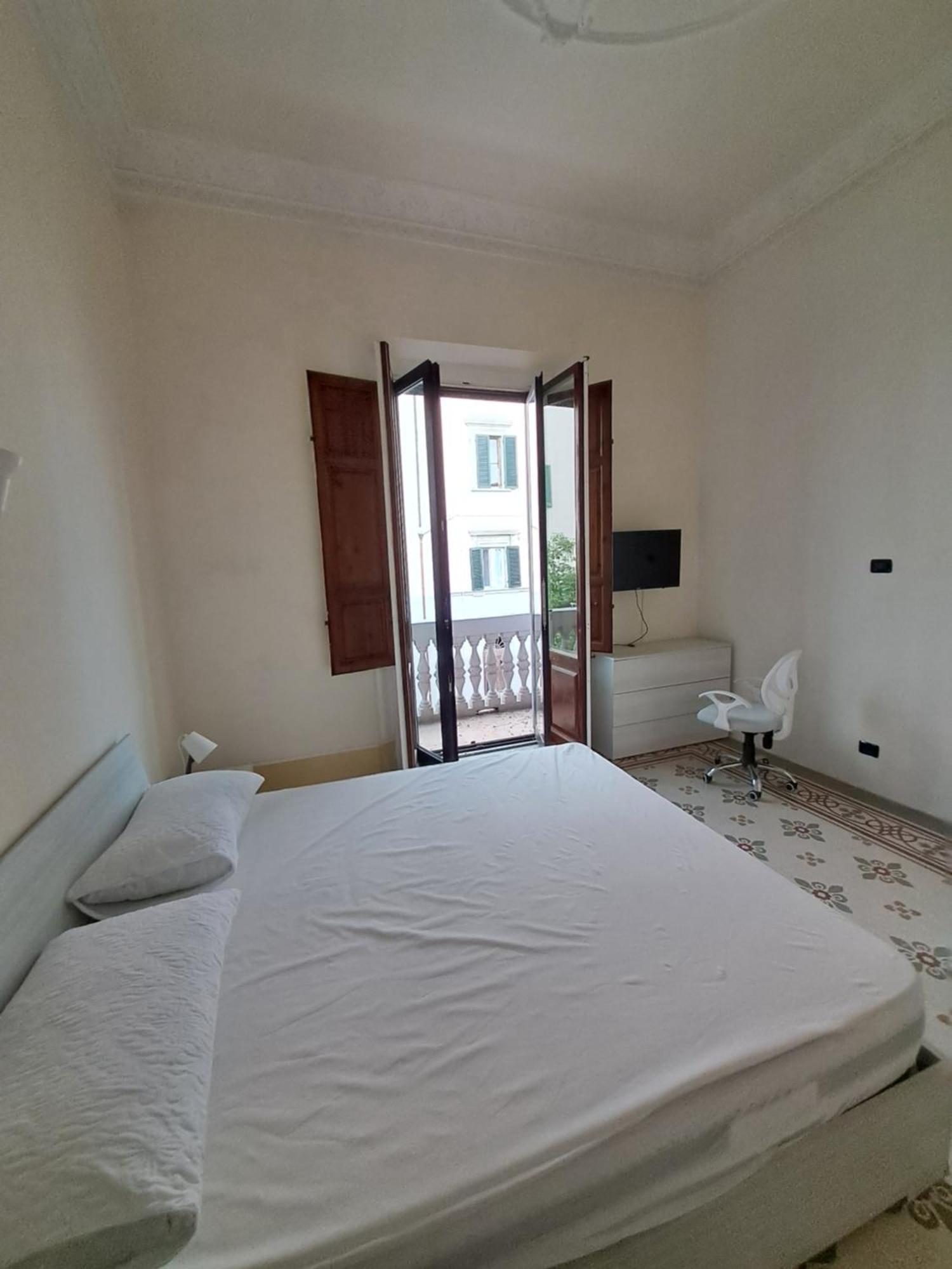 La Villa Dell'Orologio Santa Croce sullʼ Arno Екстериор снимка
